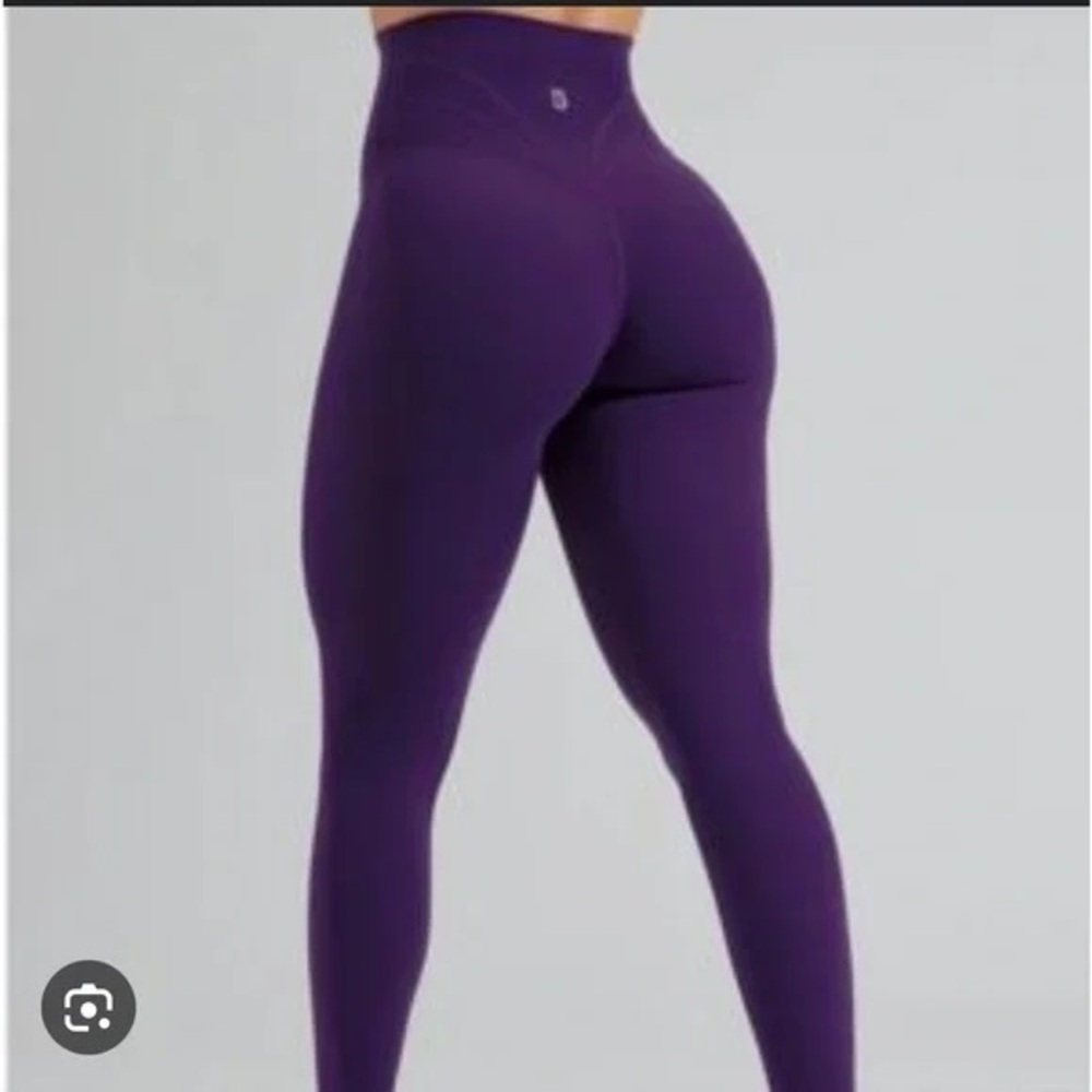 Legacy Legging - Eggplant Purple - S